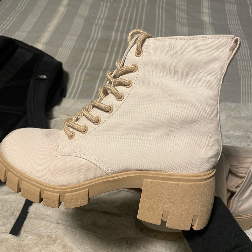 women kolbi combat boots